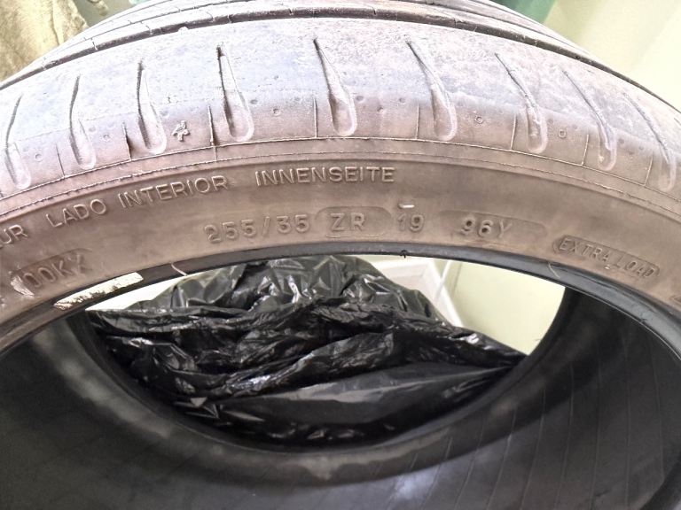 255/35/19 Michelin ps3 tyres pair