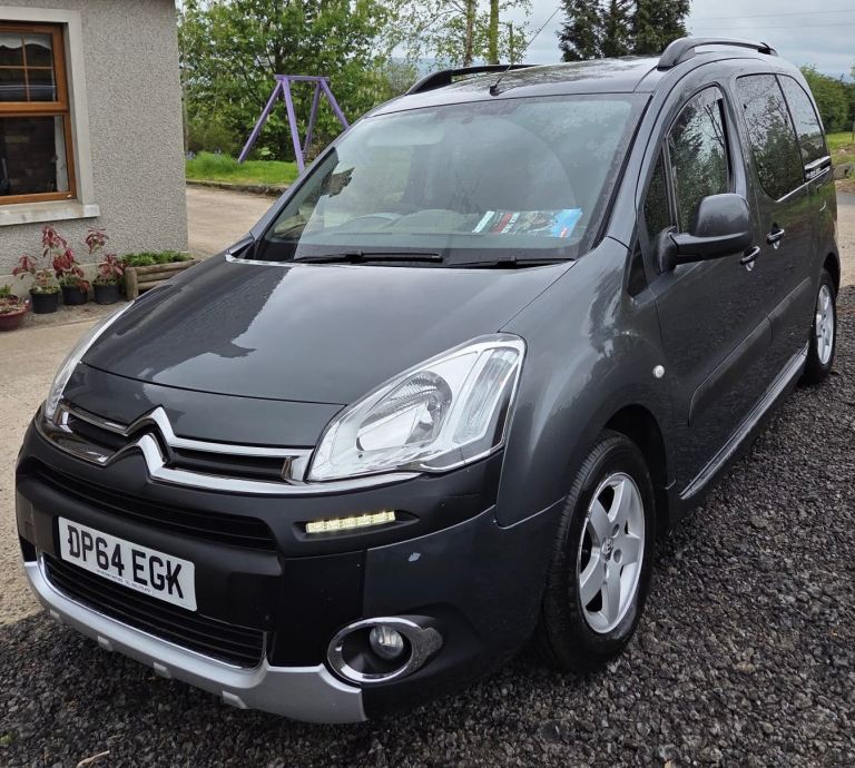 Citroen, BERLINGO MULTISPACE, MPV, 2015, Semi-Auto, 1560 (cc), 5 doors