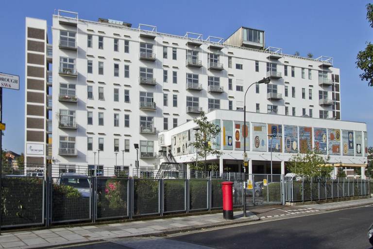 Three bedroom flat for rental at The Piper Building, Fulham, SW6 3EF