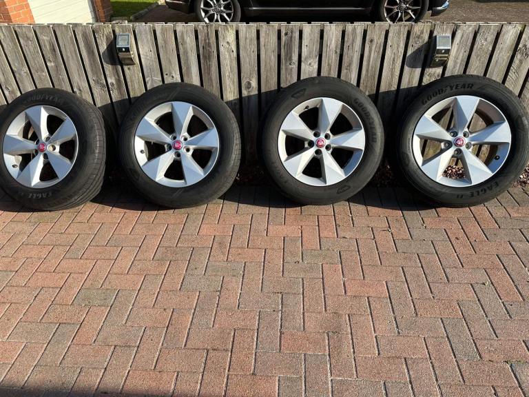 Jag alloys and tyres 