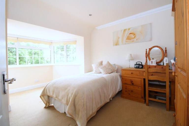 🪄🌸Sunny Double Room for Single Occupancy Only | Prime Hackney Location, Steps from Dalston!
