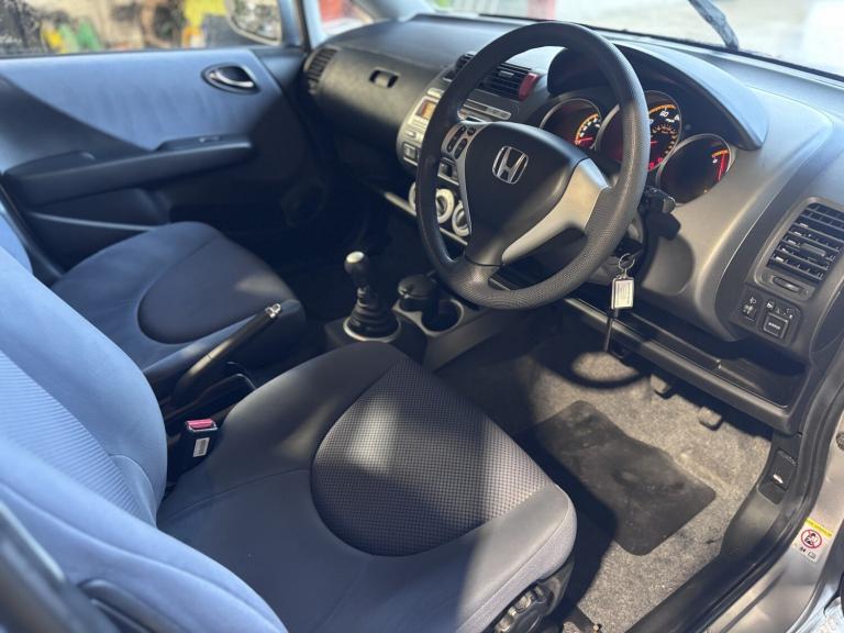 HONDA JAZZ 1.4 i-DSI SE 2005