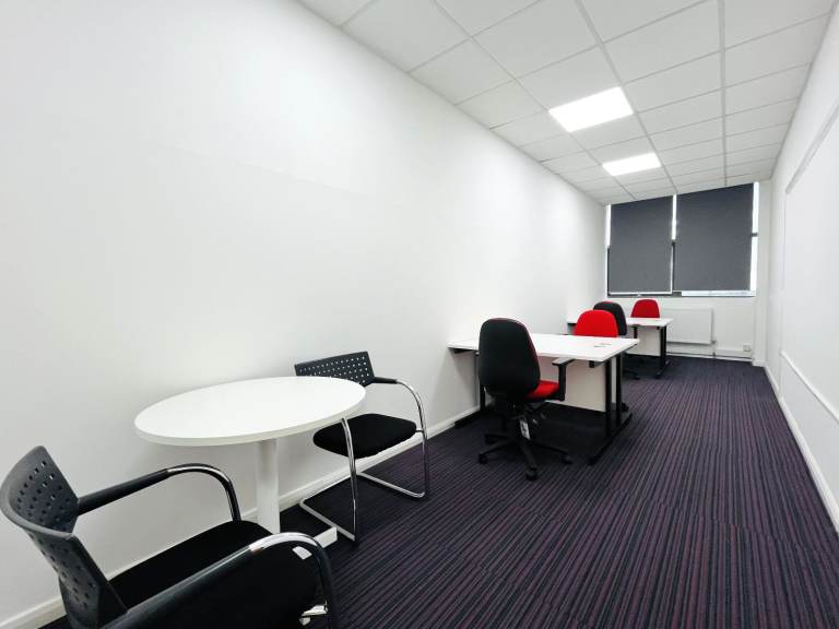 Medium Office Spaces to Rent In Park Royal NW10
