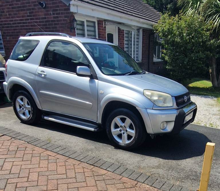 Toyota, RAV 4, Estate, 2003, Manual, 1998 (cc), 3 doors
