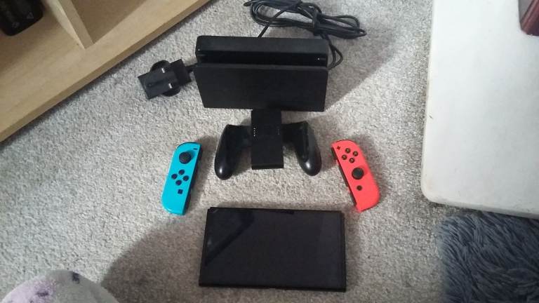 Nintendo switch mario kart 8 deluxe edition