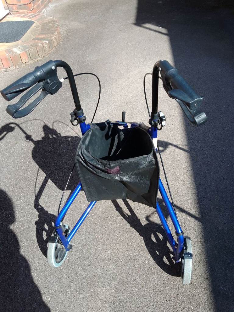 Walker rollator mobility 