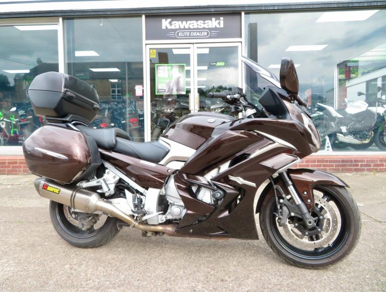 2016 Yamaha FJR1300AE  Petrol Manual