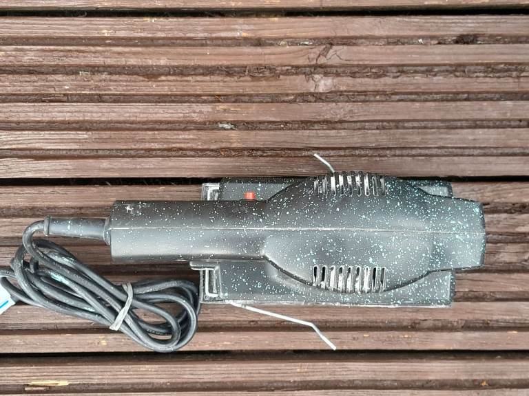135 watt sander 240 volt quick release