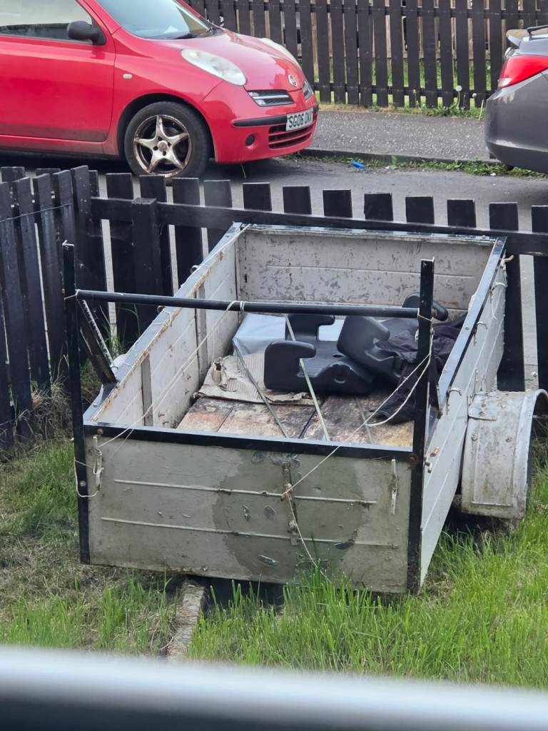 Small Box Trailer - Ideal for Tip Runs/Garden Waste
