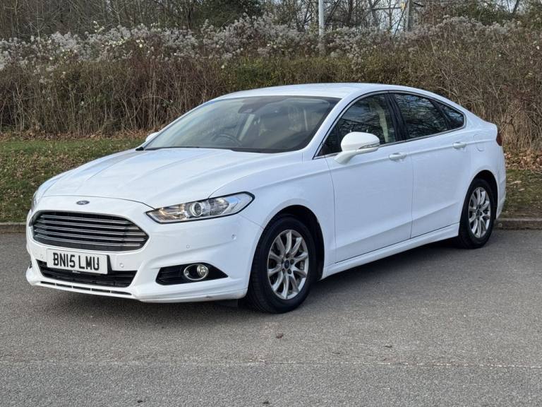 2015 Ford Mondeo 2.0 TDCi Titanium Hatchback 5dr Diesel Manual Euro 6 (s/s) (150 ps) Hatchback Di...