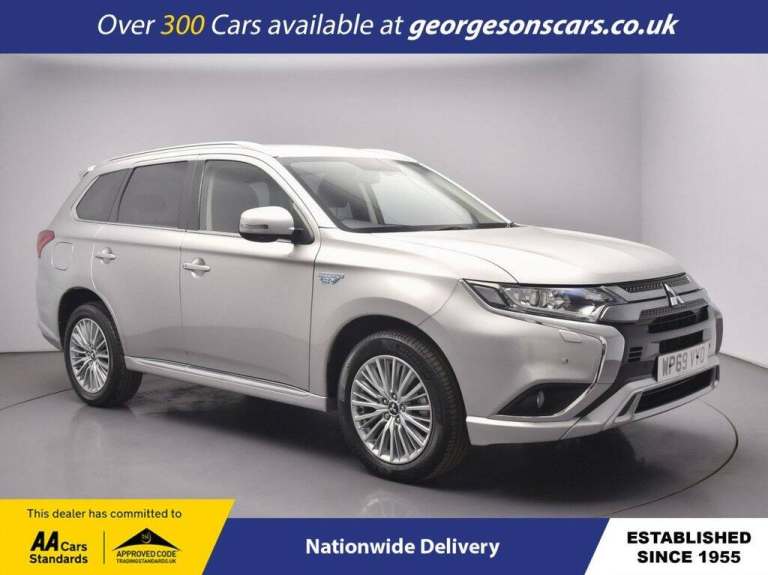 2019 Mitsubishi Outlander 2.4h TwinMotor 13.8kWh Juro SUV 5dr Petrol Plug-in Hybrid CVT 4WD Euro ...