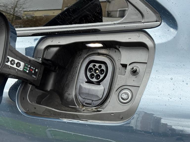 2025 Audi A6 370kW S6 Quattro 100kWh Launch Edition 5dr Auto ESTATE ELECTRIC Automatic