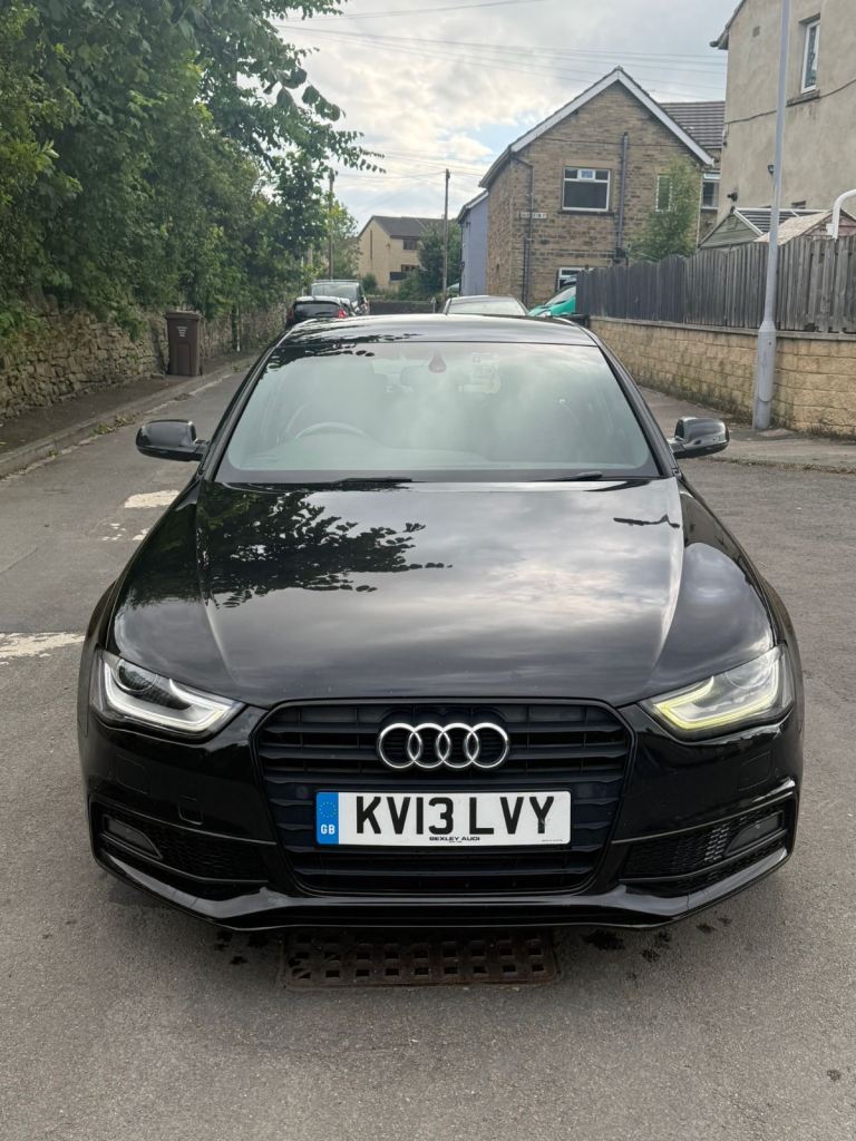 Audi, A4, Saloon, 2013, Manual, 1968 (cc), 4 doors