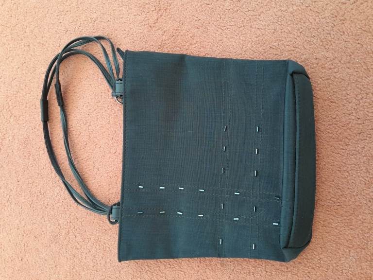 Black dainty beaded evening bag