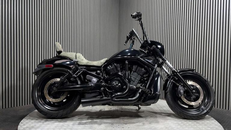 Harley-Davidson V-Rod NIGHT ROD 2005 28K GOOD RUNNING PROJECT BIKE CUSTOM CRUISE