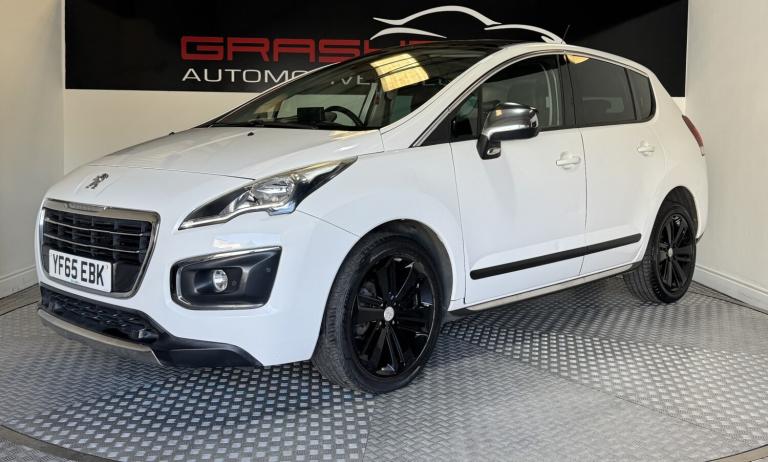 PEUGEOT 3008 1.2 PureTech Allure 2015