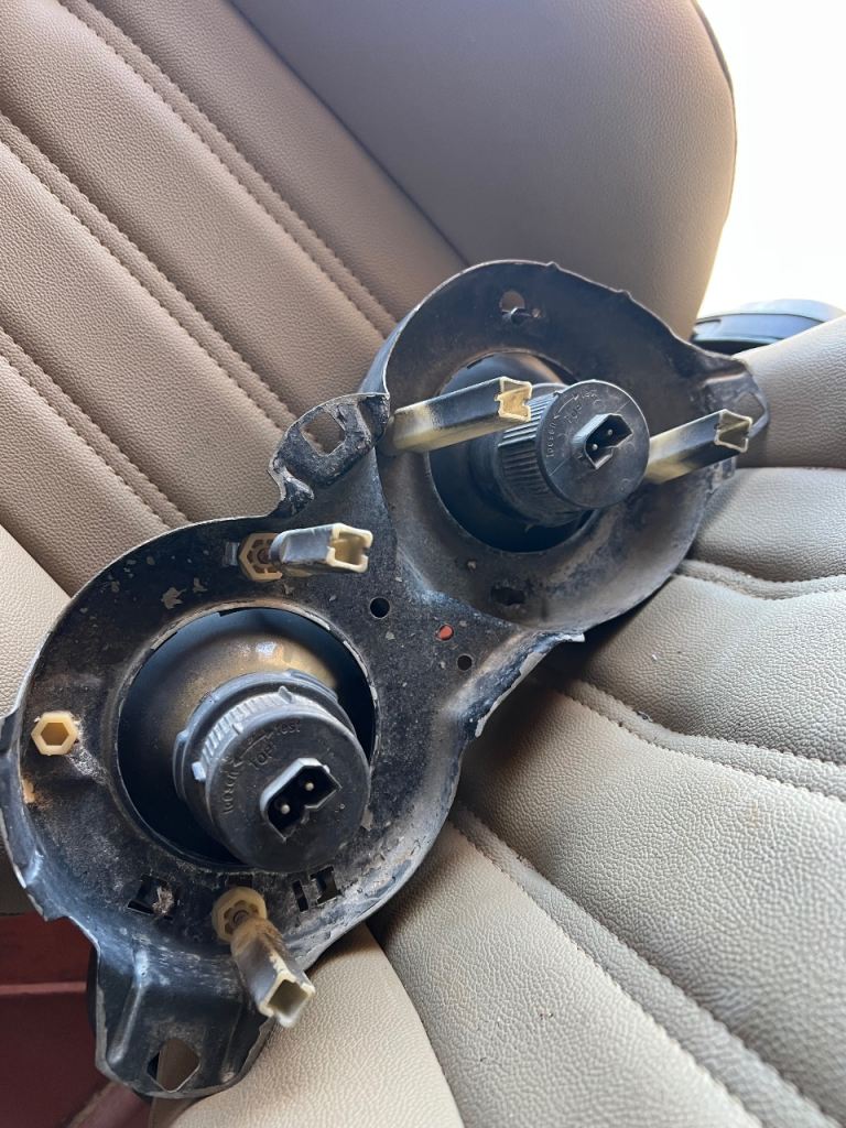 bmw e30 before facelift 