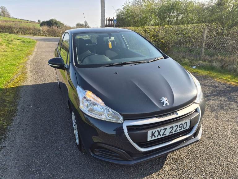 2017 Peugeot 208 1.2 Petrol Puretech Full Year MOT