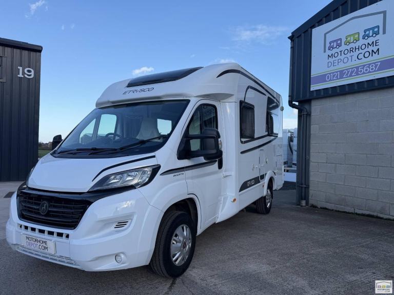 ETRUSCO T5900 FB - 3 Berth Motorhome For Sale