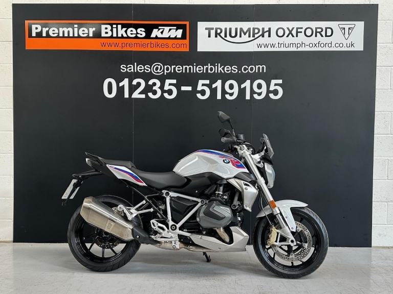 STUNNNING ONE OWNER 2020/70 BMW R 1250 R SPORT MOTORCYCLE 