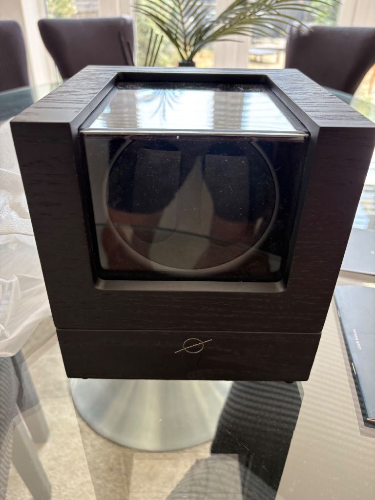 ROOGS Automatic Watch Winder – Black Wood, As Good As New