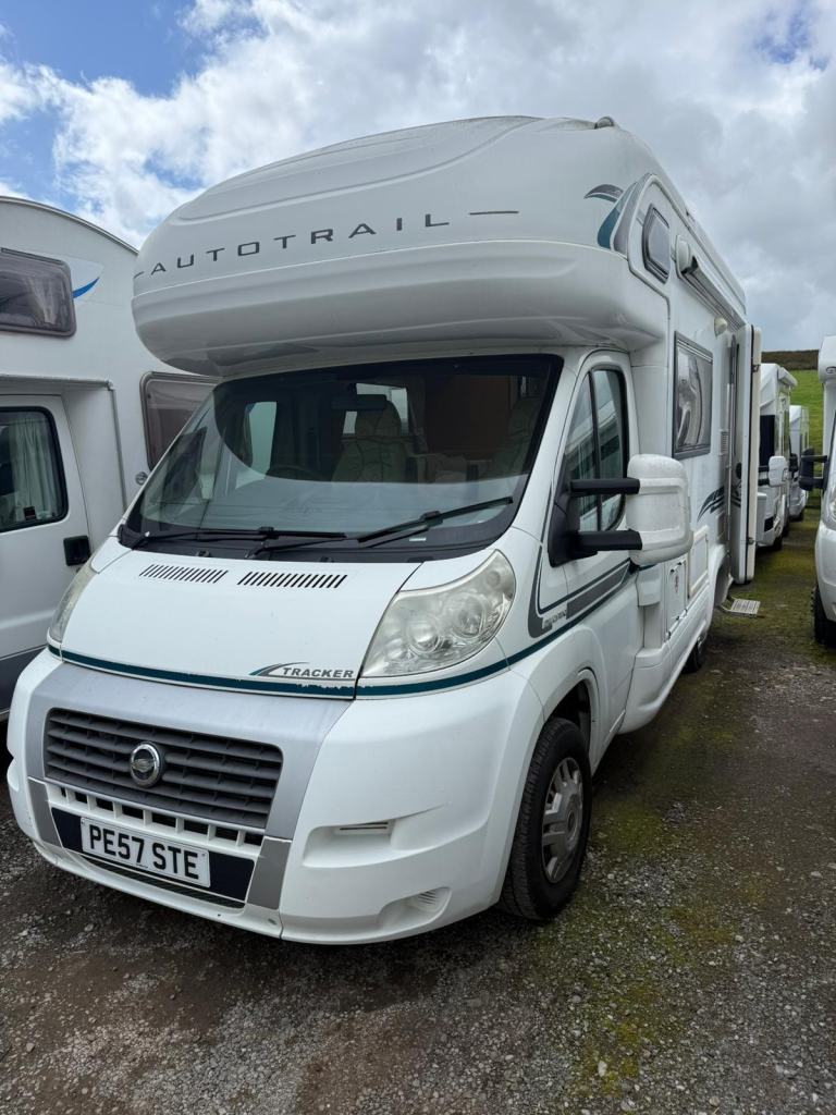 2008 - Auto Trail Tracker EKS - 2.3ltr - 68,000 Miles - 4 Berth / 4 Belts 