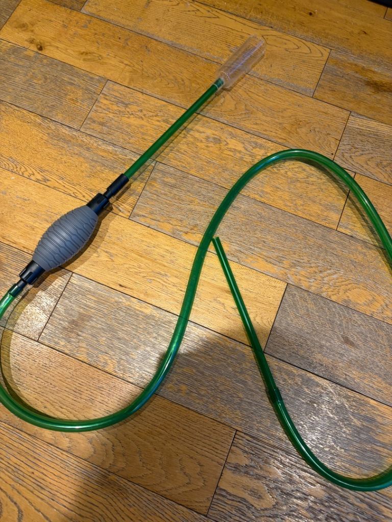 Free Aquarium cleaner