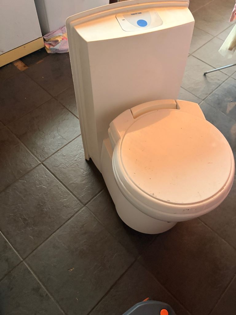Thetford cassette toilet