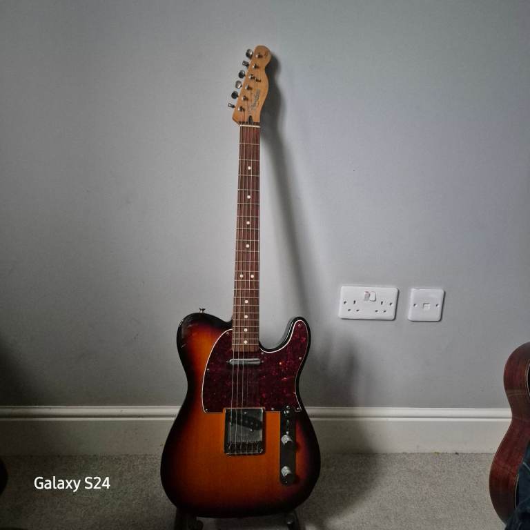Fender Telecaster Electric Guitar – Sunburst, Good Condition