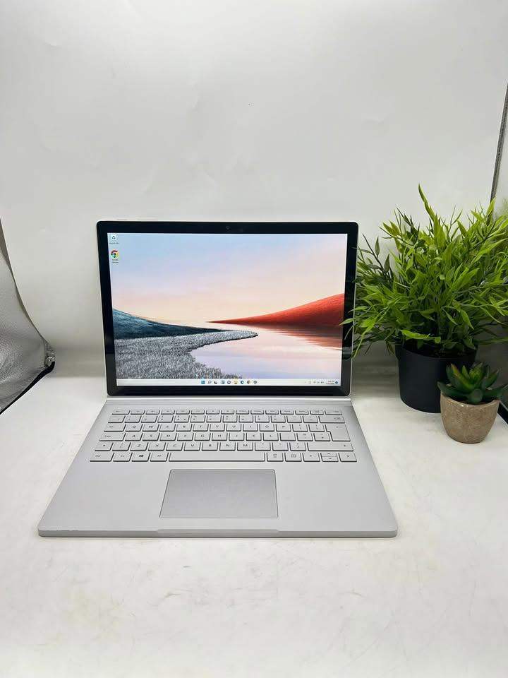 Microsoft Surface Book 3 – i7 10th Gen | 32GB RAM | 512GB SSD | NVIDIA GTX | 4K Touch