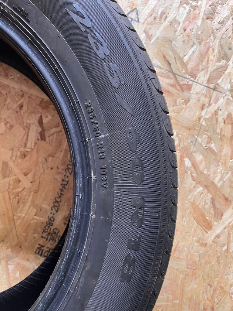 Tyre Pirelli 235x60x18 103V