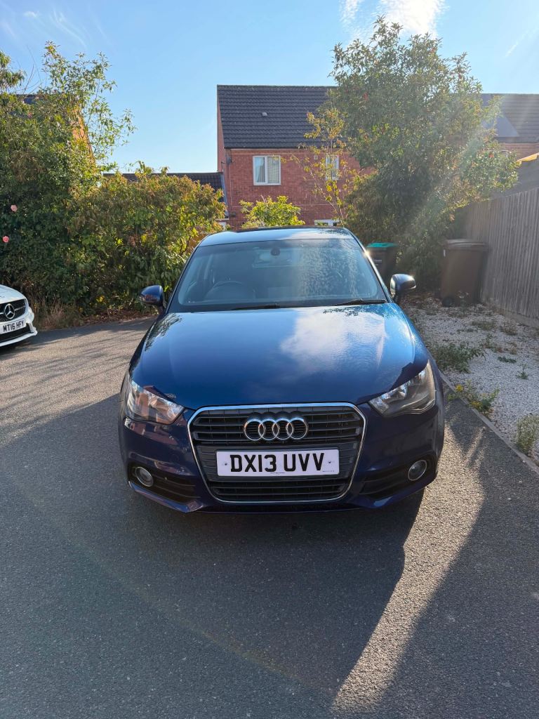 Audi, A1, Hatchback, 2013, Semi-Auto, 1390 (cc), 3 doors