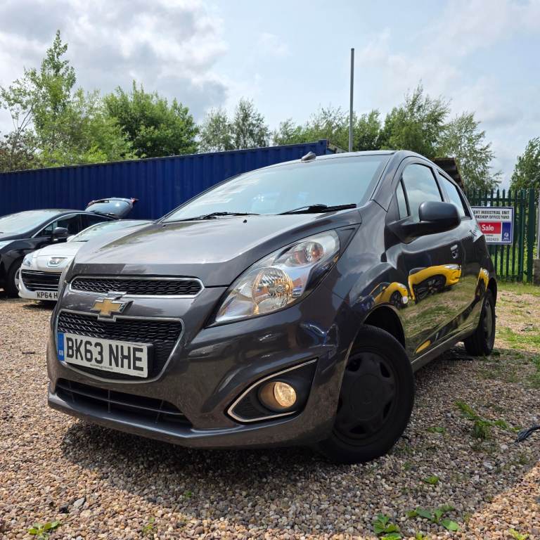 CHEVROLET SPARK 1.2 PETROL 80 BHP  LOW MILES ONLY 61K YEAR 2013 £35 ROAD TAX LONG  MOT HPI CLEAR!