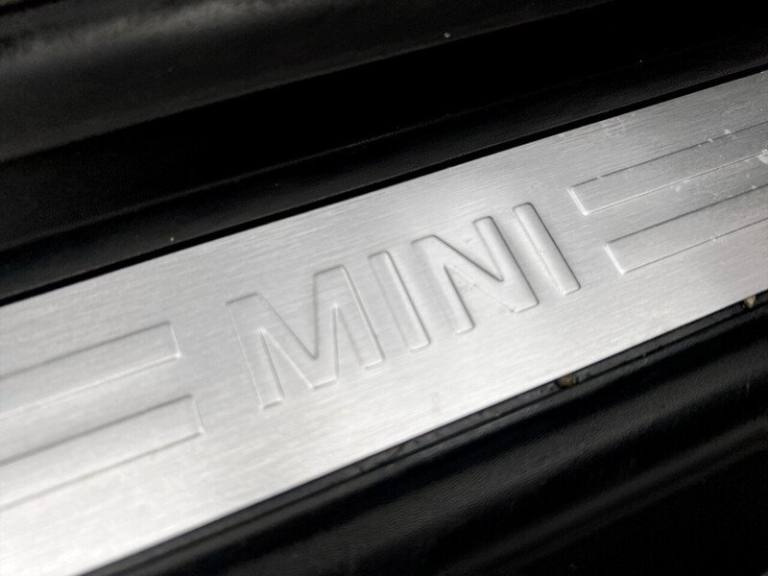 2020 MINI Hatch 1.5 One Classic II 3dr Auto HATCHBACK PETROL Automatic