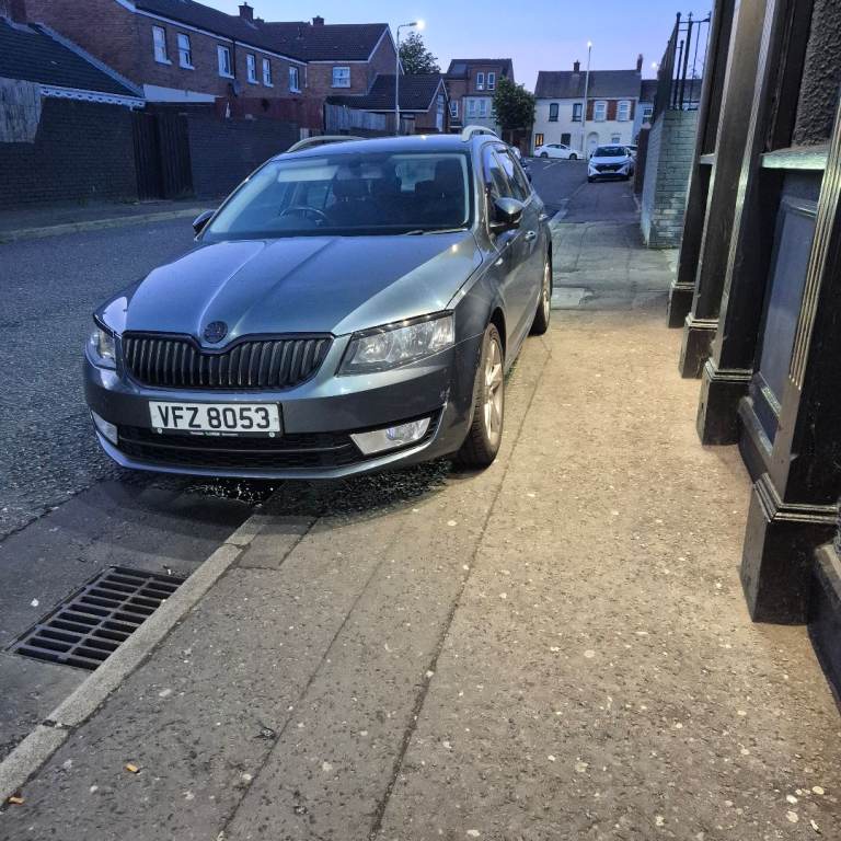 Skoda, OCTAVIA, Estate, 2015, Manual, 1598 (cc), 5 doors