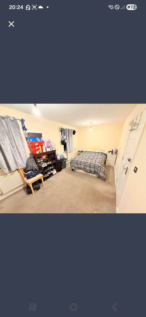 Double room available - private garden access (B23)