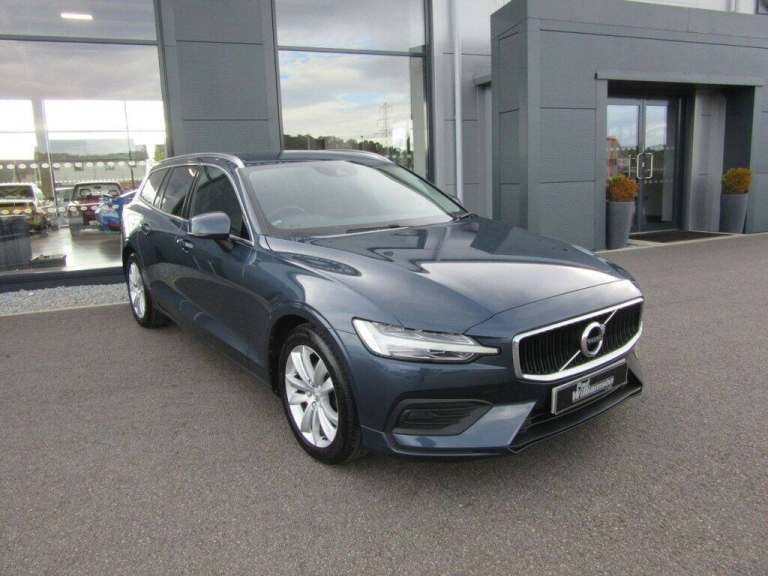 2018 Volvo V60 2.0 D3 Momentum Estate 5dr Diesel Manual Euro 6 (s/s) (150 ps) Estate Diesel Manual