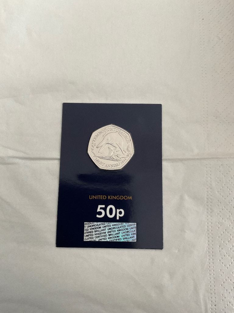 50p Temnodontosaurus