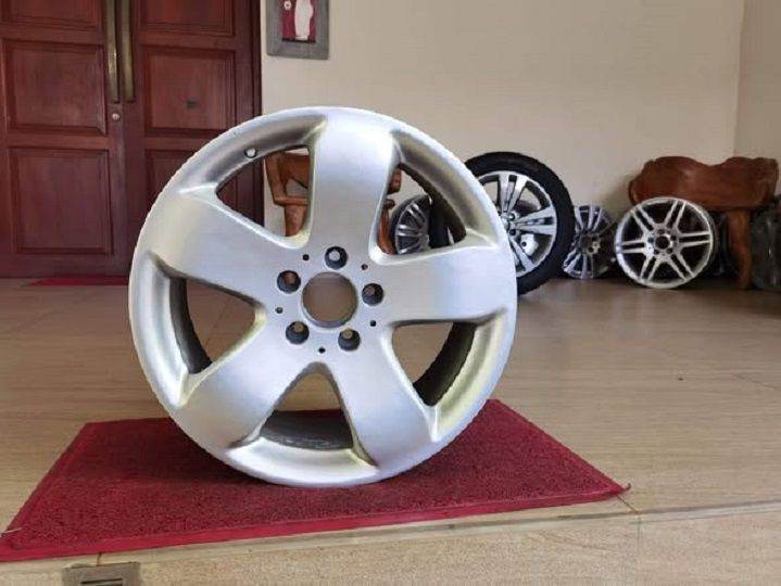 Mercedes Benz 17" Avantgarde E500 alloy wheel set
