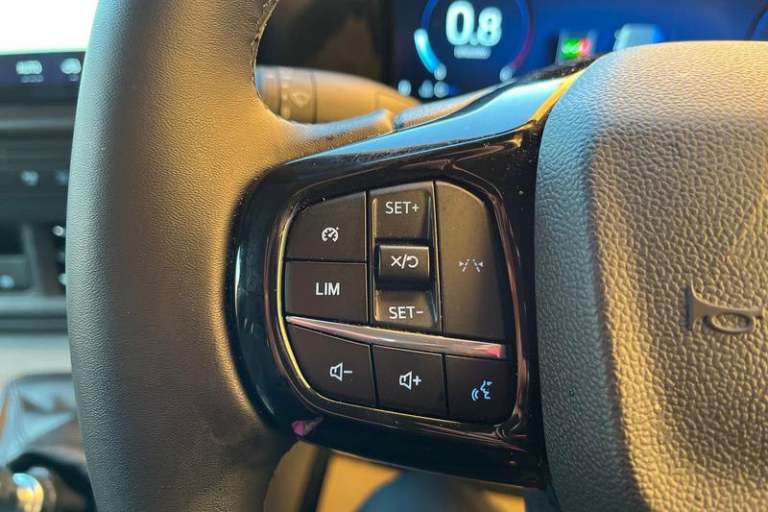 2025 Ford Transit Custom 280 Limited L2 LWB FWD 2.0 EcoBlue 136ps Low Roof Manual PANEL VAN Diese...