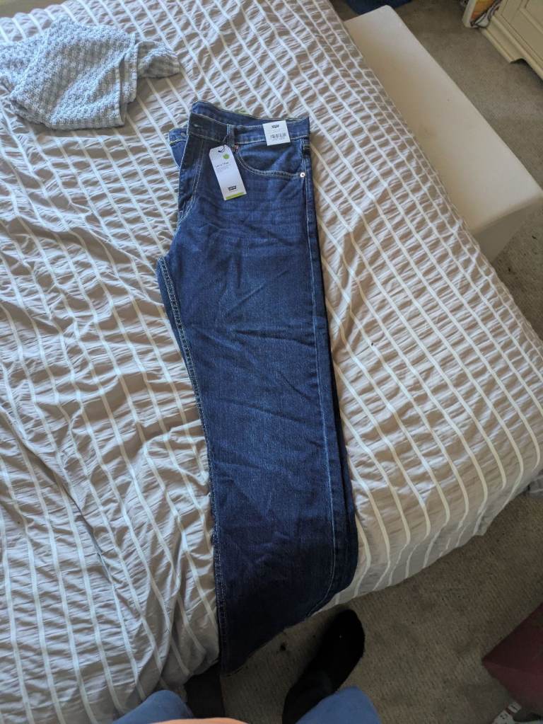 Levi's 511 Slim Jeans W38 L32 – New with Tags