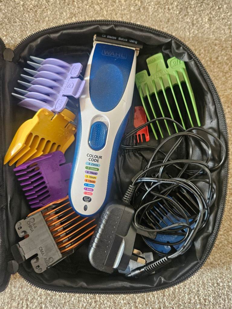 Wahl Colour Pro Cordless Hair Clipper + Full Set of Attachments