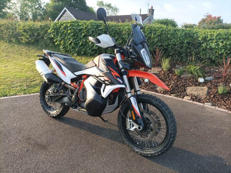 2023 KTM ADVENTURE 890R  *MAY PART EXCHANGE SPORTSBIKE*