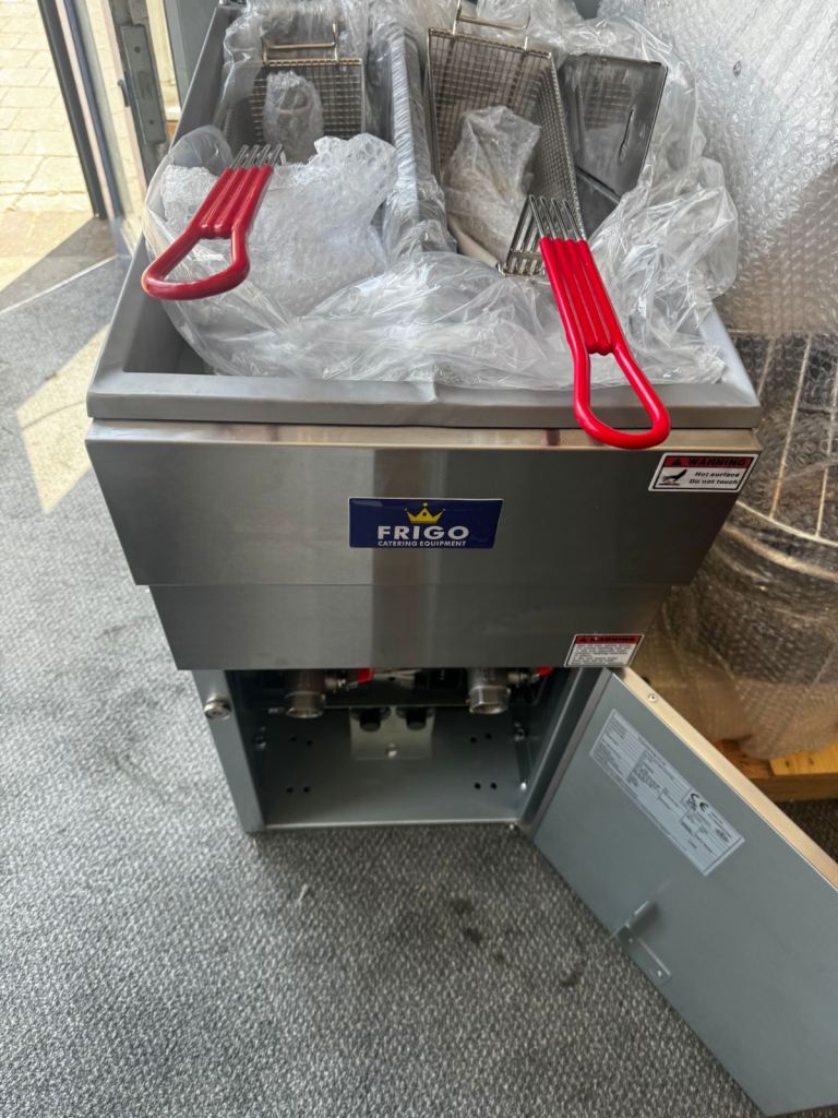 Commercial brand new Fryer separate tank cafe shop fish chips 