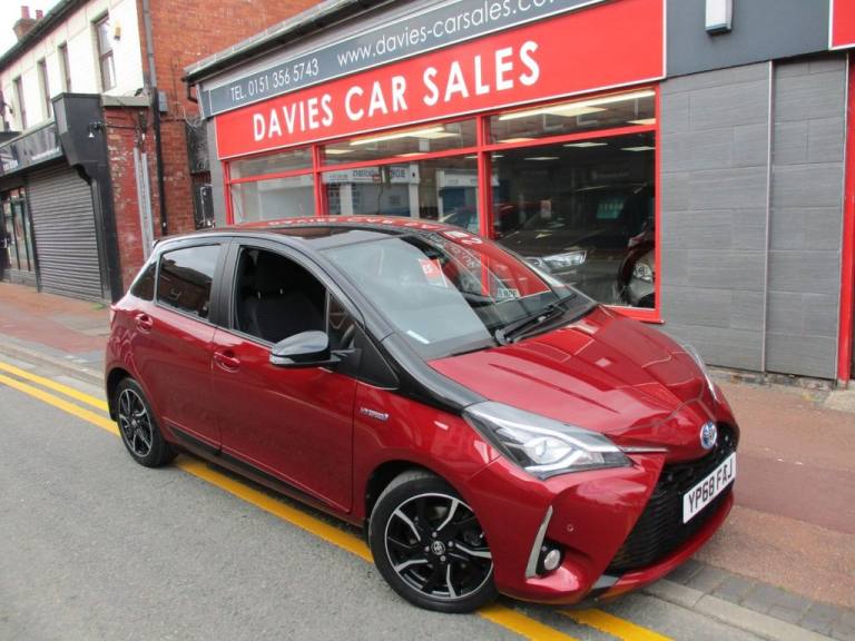 2018 Toyota Yaris 1.5 VVT-i Y20 5dr CVT [Bi-tone] HATCHBACK PETROL/ELECTRIC Automatic