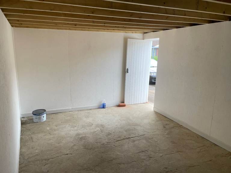 Large, Secure Garage/Storage in Twickenham 