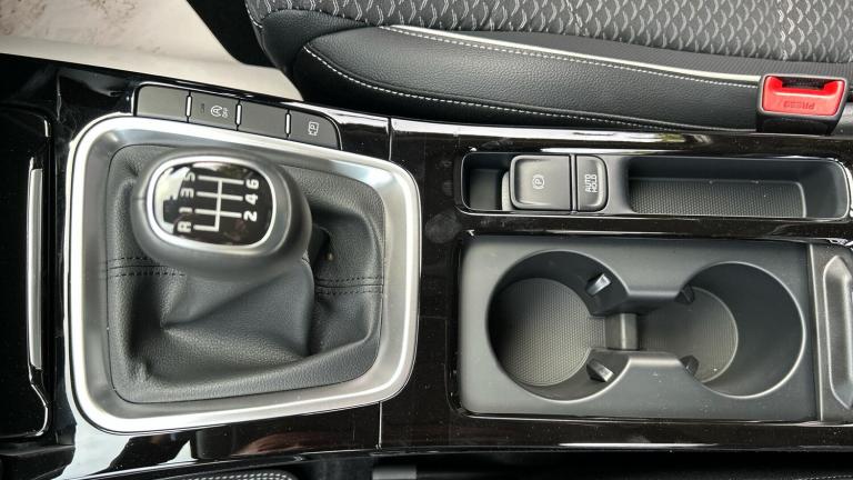 2025 Kia XCeed 1.5 T-GDi MT 3 HATCHBACK Petrol Manual