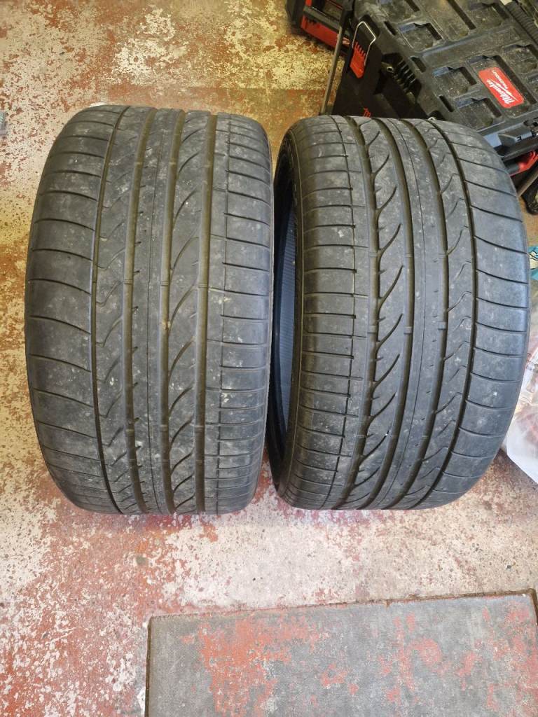 Pair 315/35/21 Bridgestone