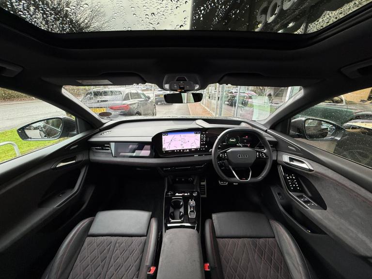  Audi Q6 e-tron 100kWh Edition 1 SUV 5dr Electric Auto quattro (388 ps) Electric Automatic