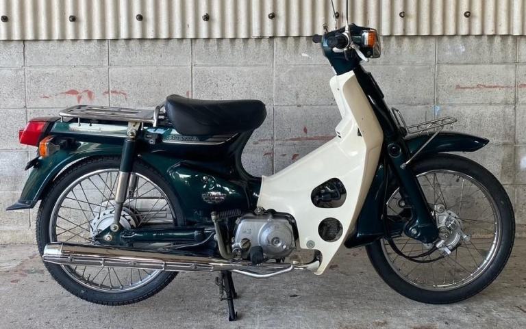 2000 JDM Honda C50 Custom with electric start
